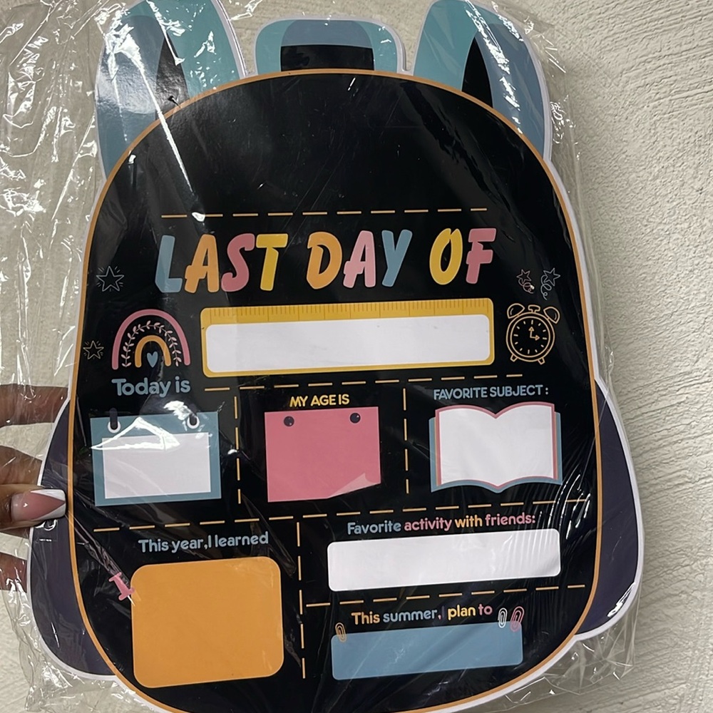 First day of school/ last day of school sign